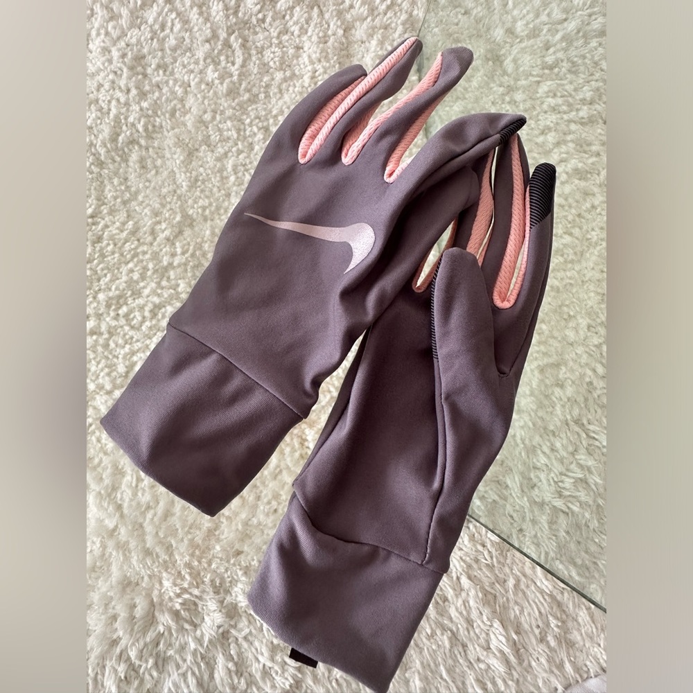 Nike Running Gloves NWOT